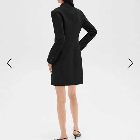 Theory blazer dress in stretch wool - Picture 3 of 9